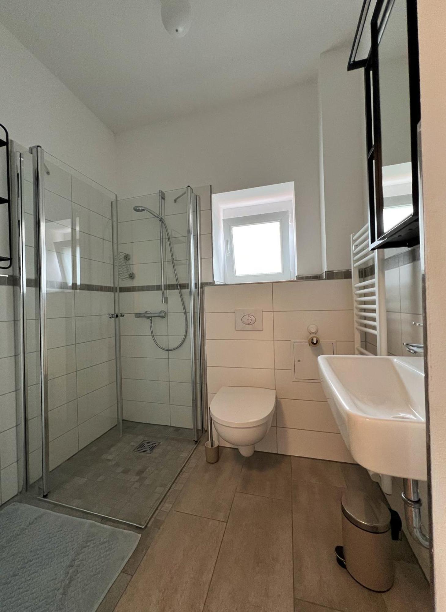 Das Jaartn - Boardinghouse Appartements & Ferienwohnung เชินเนอเฟลด์ ภายนอก รูปภาพ