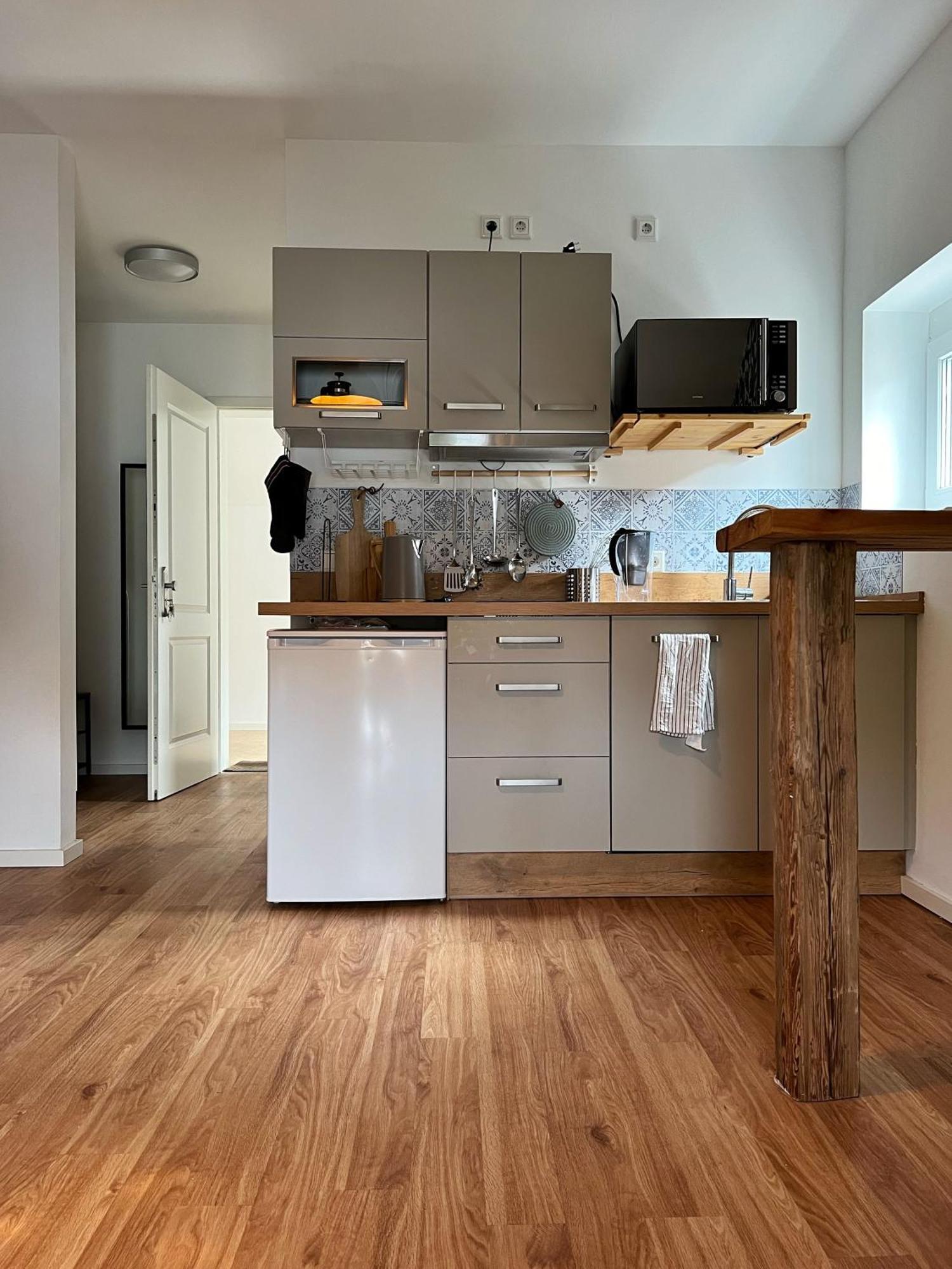 Das Jaartn - Boardinghouse Appartements & Ferienwohnung เชินเนอเฟลด์ ภายนอก รูปภาพ
